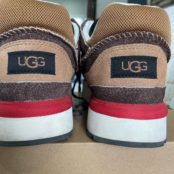 UGG Unisex Adult Goldencush Sneaker (Women’s Size 8) - Picture 4 of 5